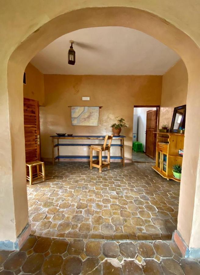 Les Chandelles Tinghir Exterior foto